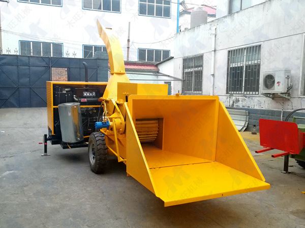 大型木材粉碎機