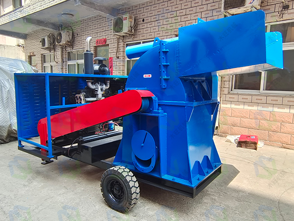 廢舊木料粉碎機(jī)